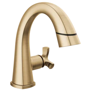 Delta  Champagne Bronze Stryke Single Hole
